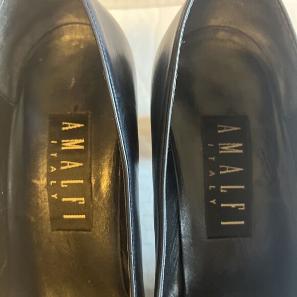 Amalfi Italy Women’s Blue And Black Patent Leather 2” Inch Heels Size 7.5 C EUC - Picture 6 of 11
